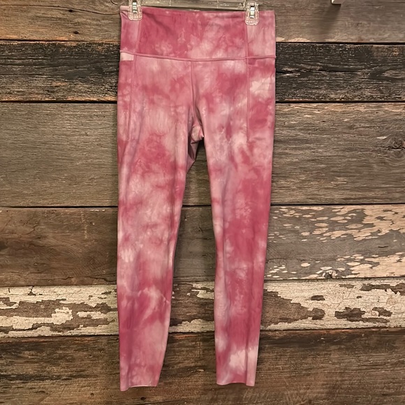 GAP Pants - Like New GapFit Recycled Powersoft Leggings with side pockets